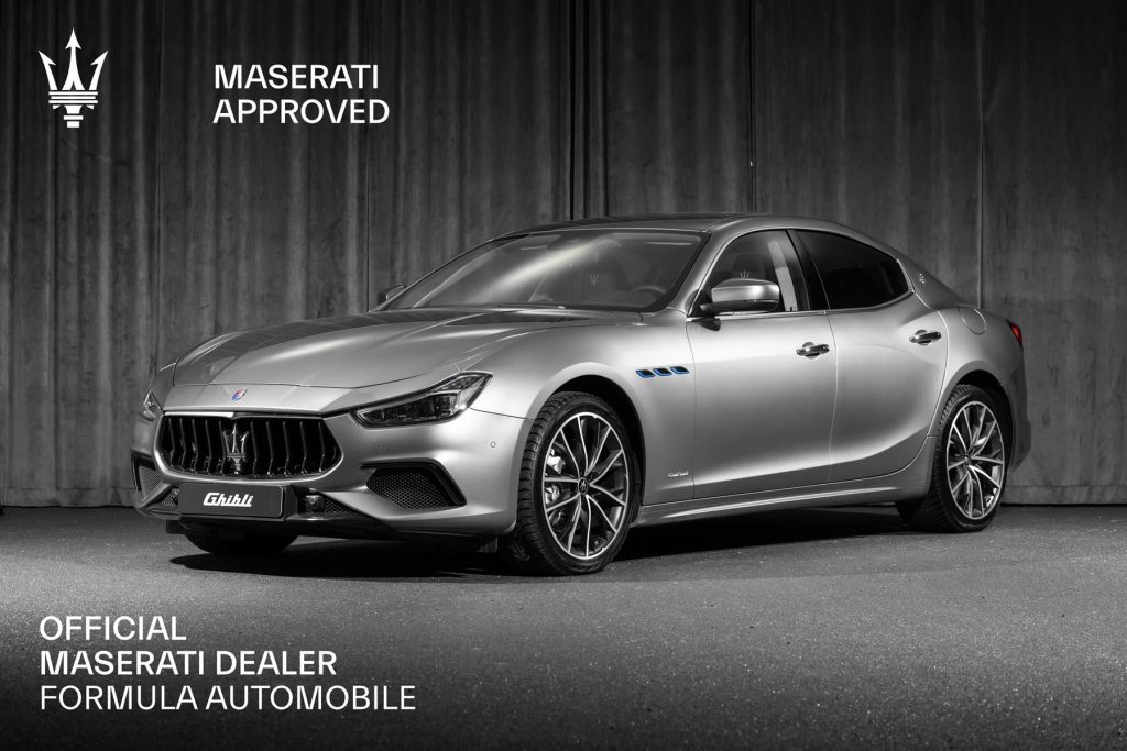 Maserati Ghibli 330 HK
