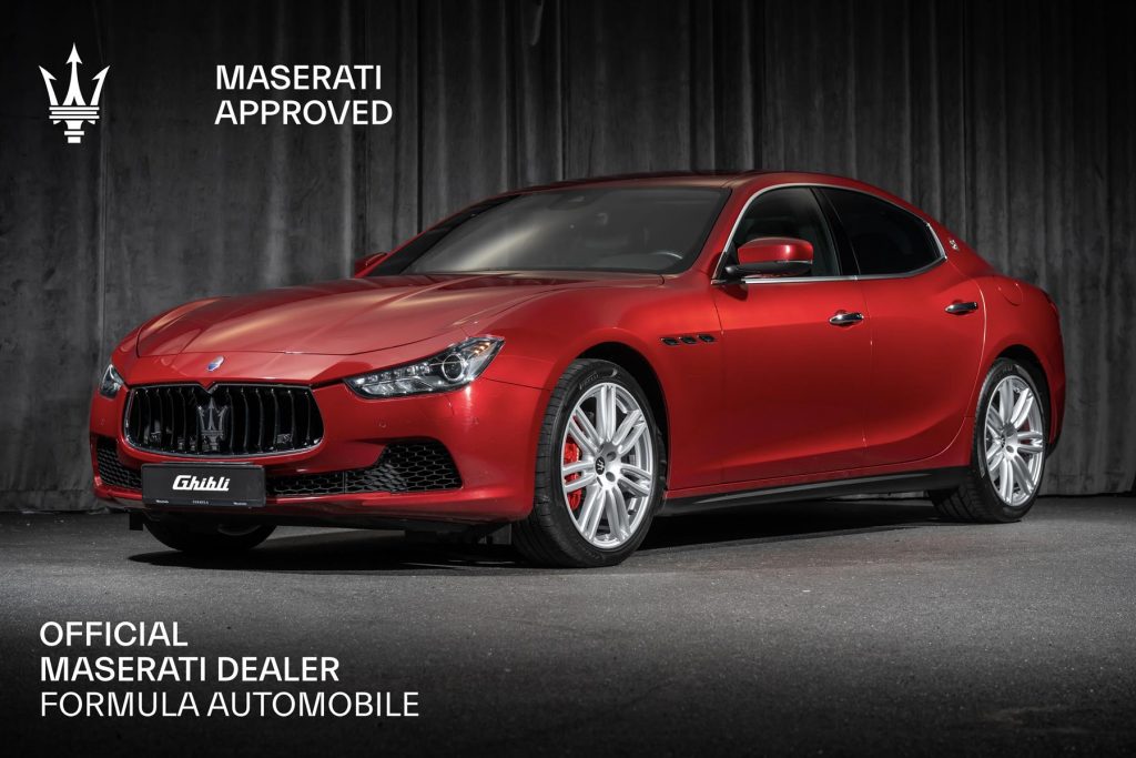 Maserati Ghibli 350 HK