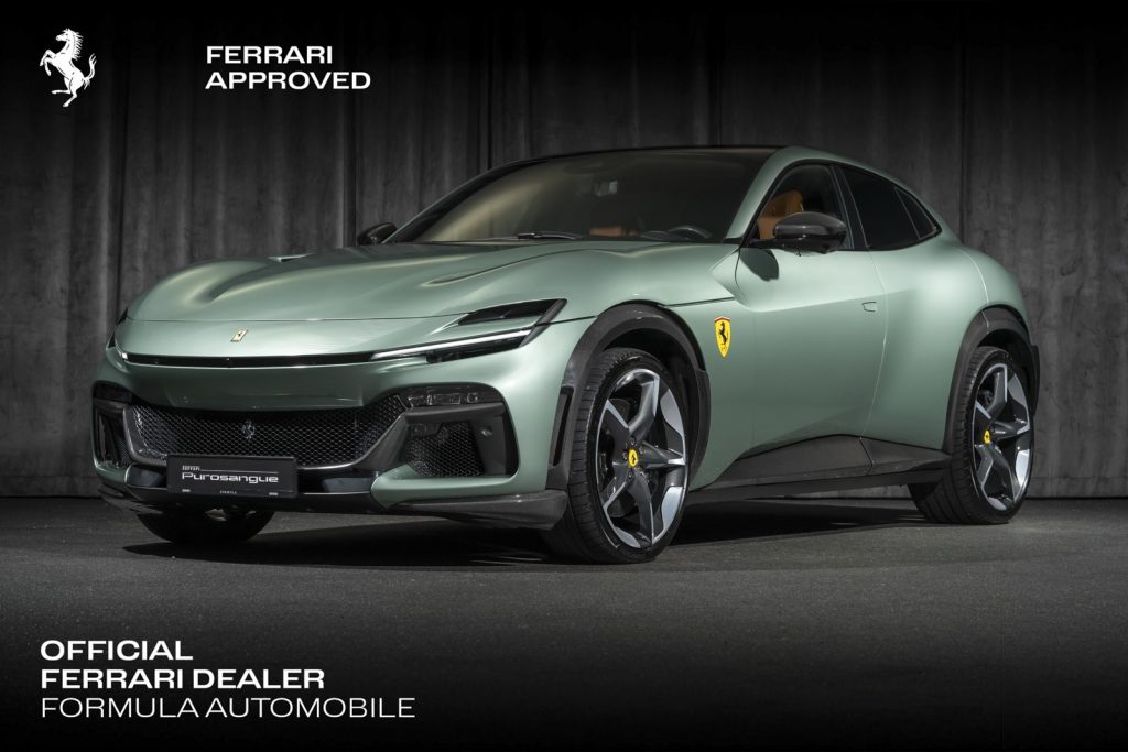 Ferrari Purosangue V12 725 HK