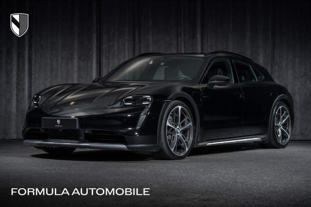 Porsche Taycan Cross Turismo 21"/Pano/18-veis/Bakaksel/BOSE