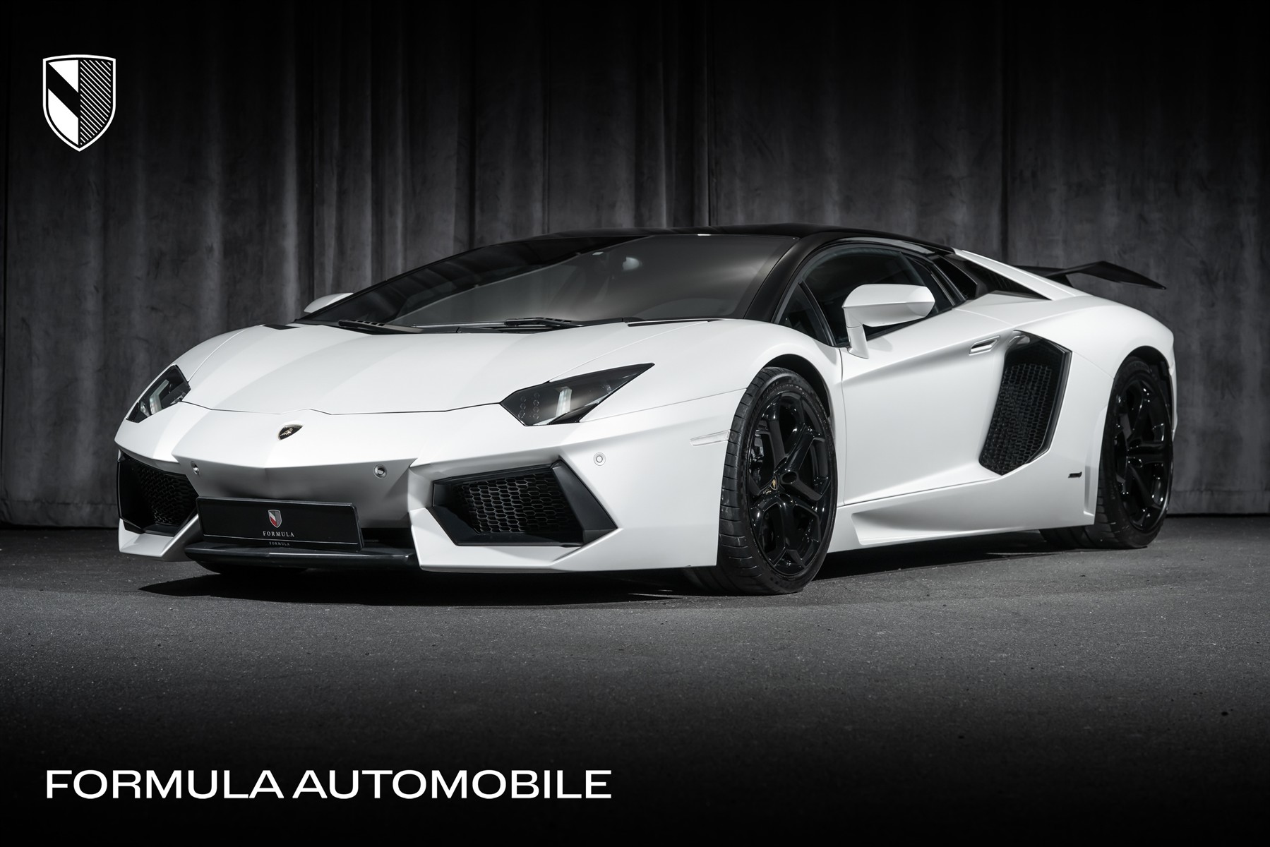 2014 Lamborghini Aventador